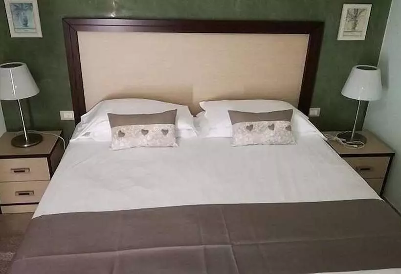 Hostelli Villa Santa Giusta