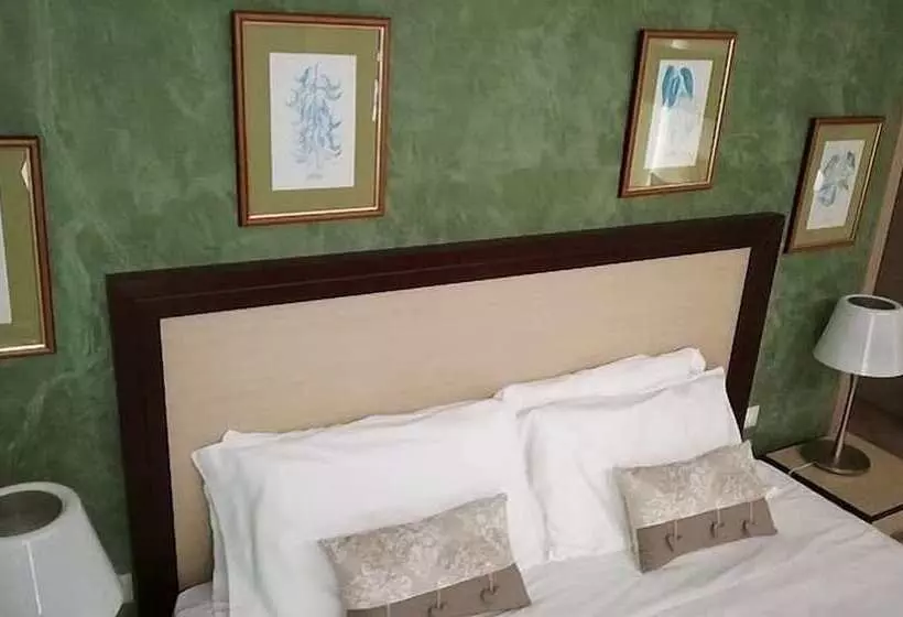 Hostelli Villa Santa Giusta