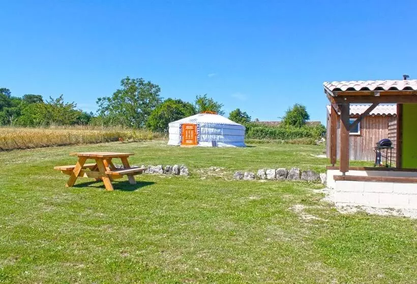 ホテル Les Yourtes D'agnac