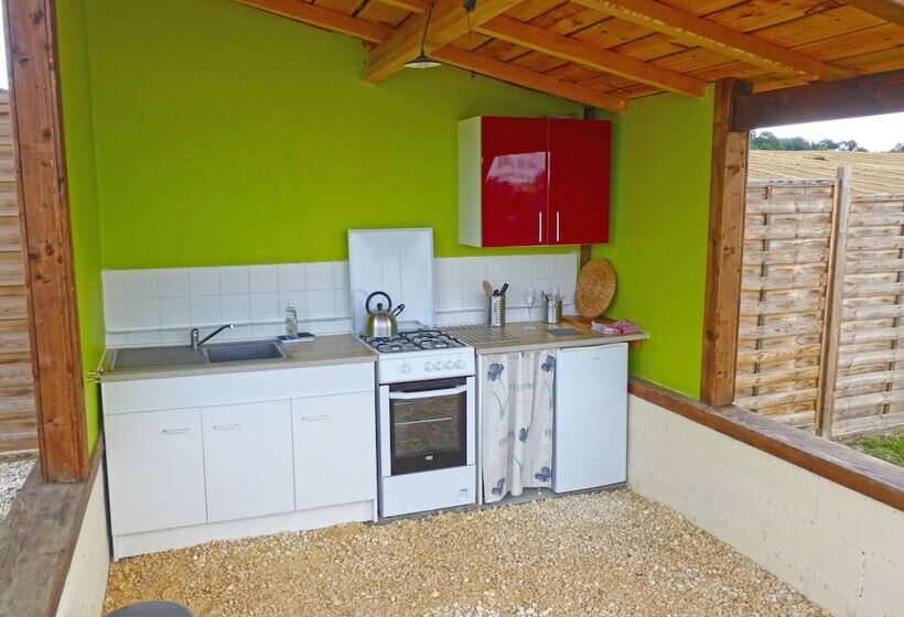 Отель Les Yourtes D'agnac