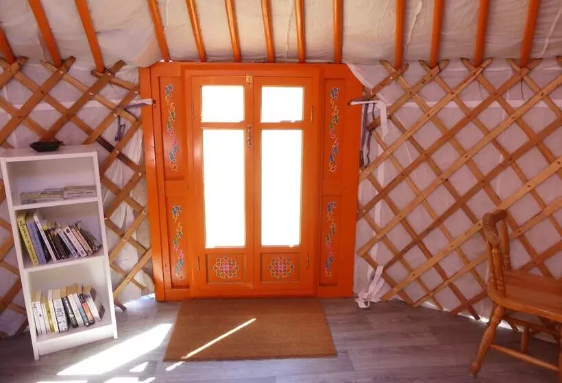 ホテル Les Yourtes D'agnac