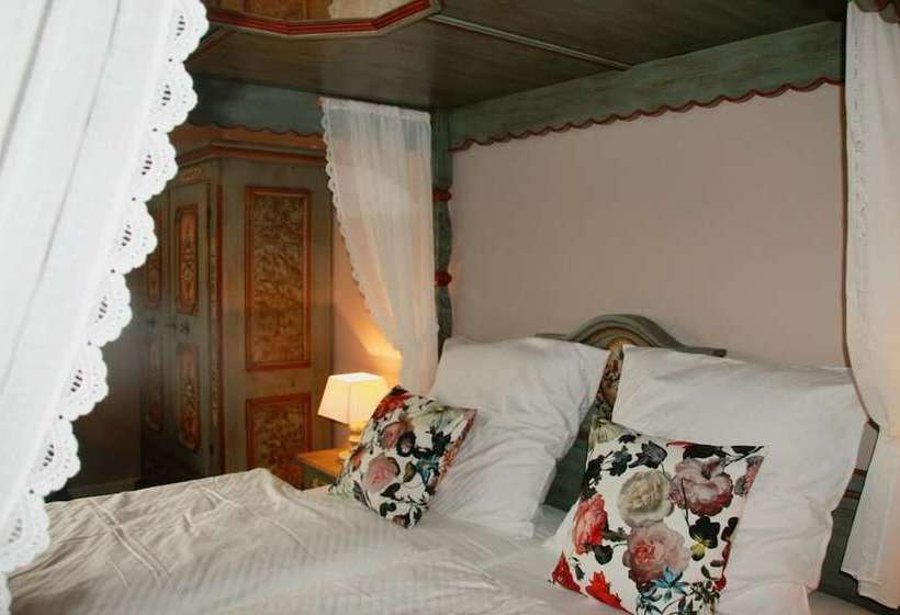 Отель Pouls Hof