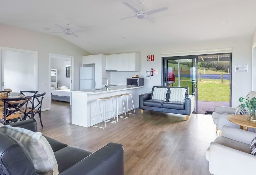 호텔 Reflections Lake Glenbawn Holiday Park