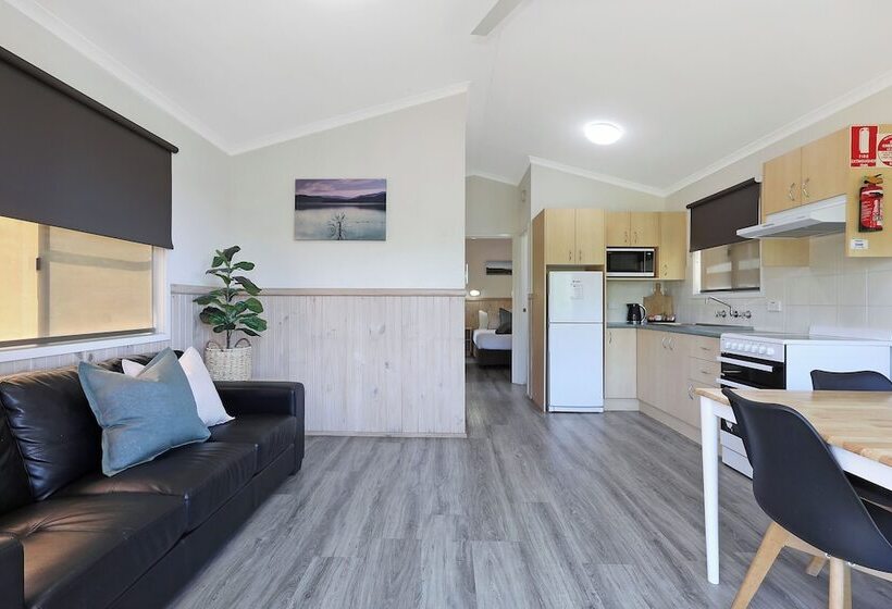 호텔 Reflections Lake Glenbawn Holiday Park