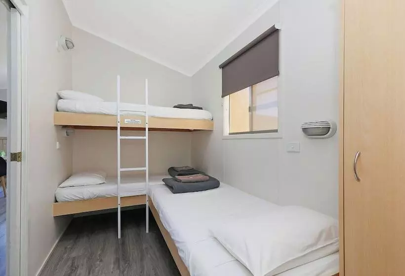 Hotelli Reflections Lake Glenbawn   Holiday Park