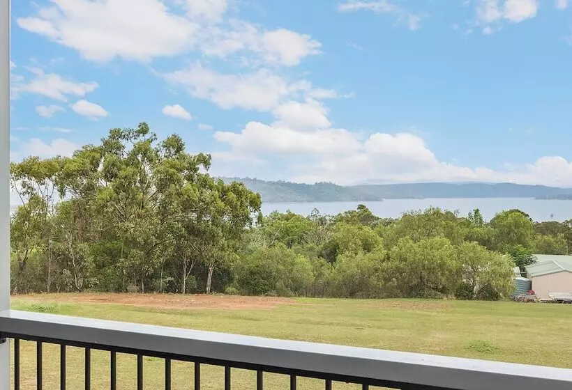 Hotelli Reflections Lake Glenbawn   Holiday Park