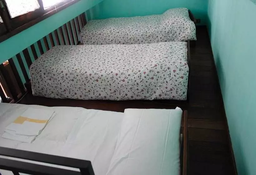 Maaseutuhotelli Azienda Agrituristica La Canestra