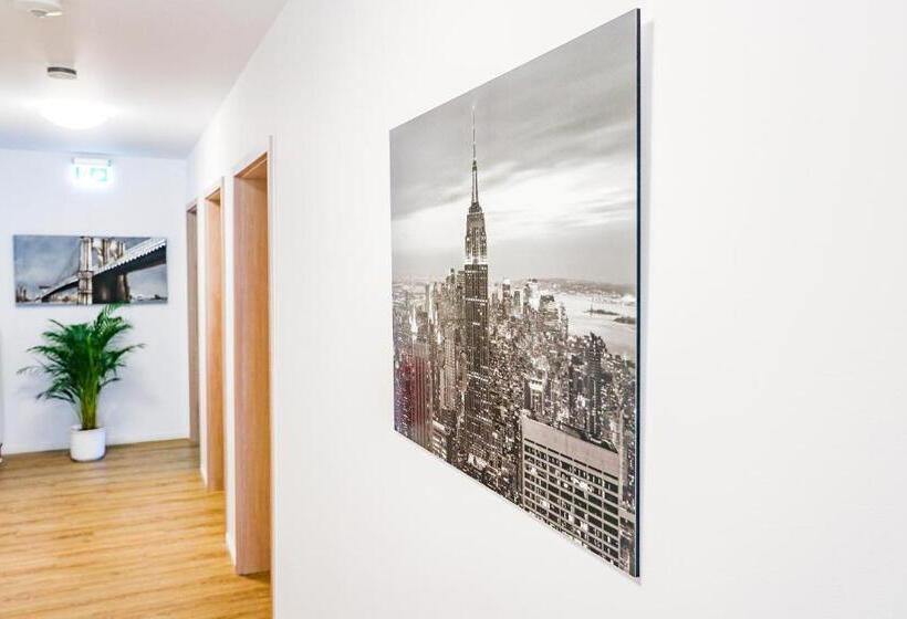 فندق Sleep Station