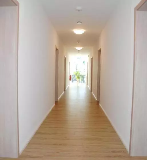 Hotelli Sleep Station