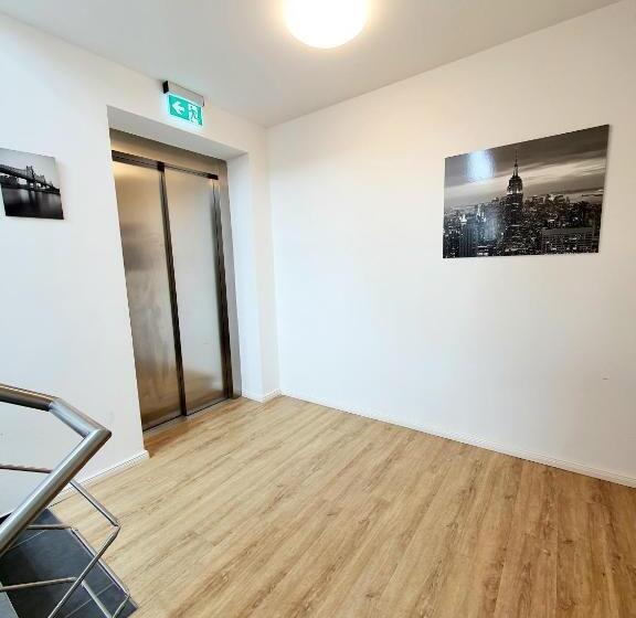 فندق Sleep Station