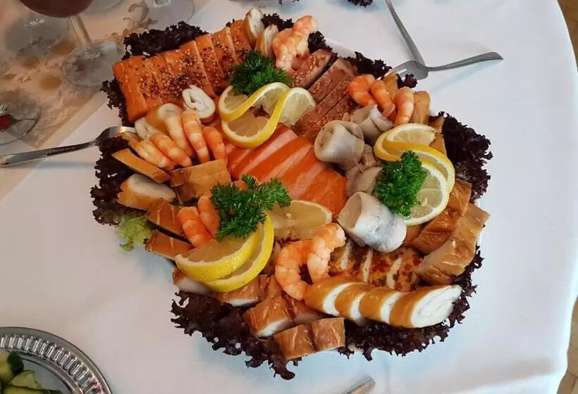 ペンション Gasthof Zur Friedenseiche