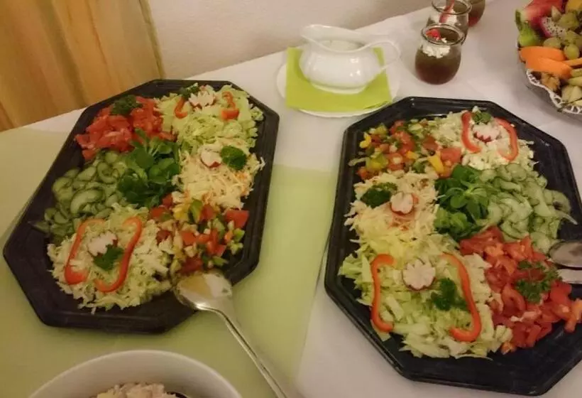 ペンション Gasthof Zur Friedenseiche