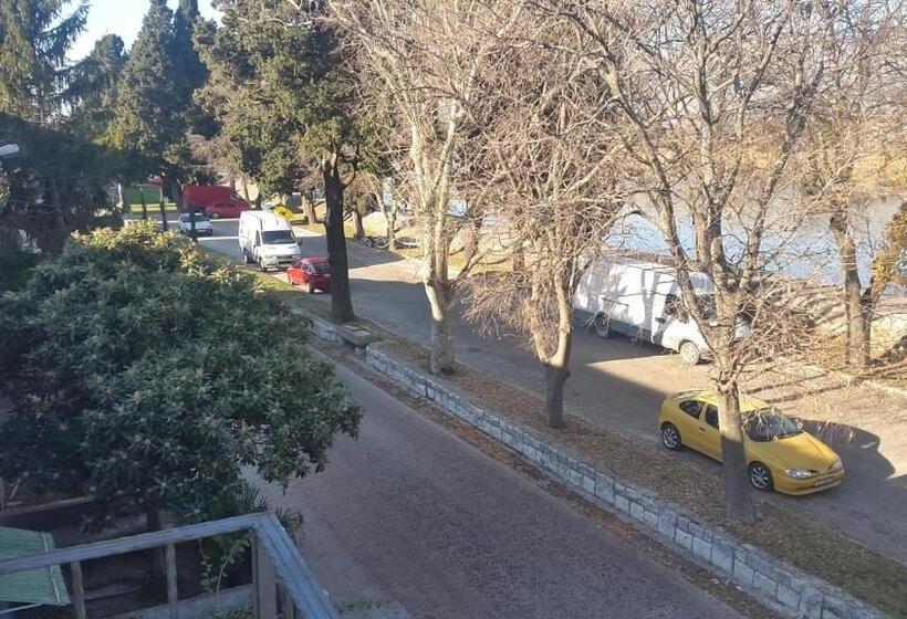 פנסיון Guest House Fosa