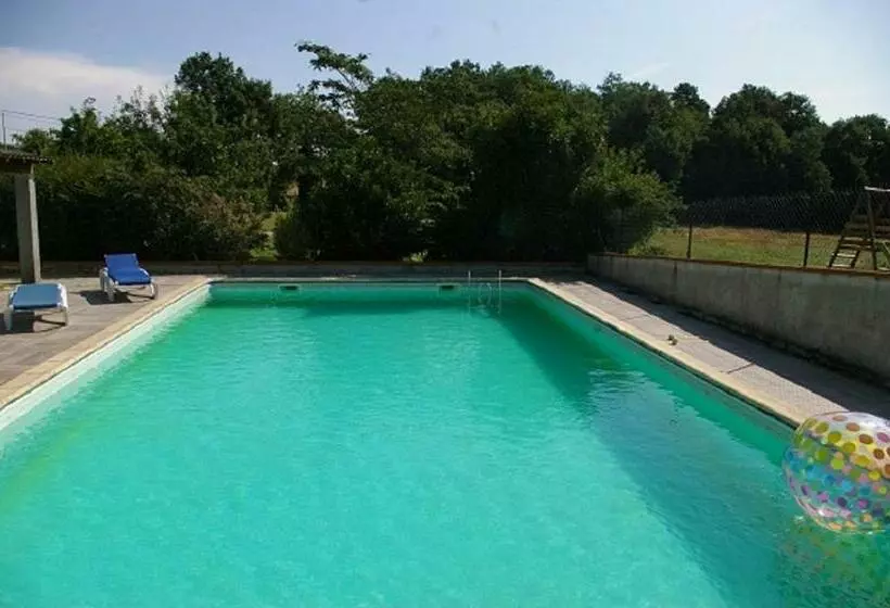 Majatalo La Ferme De Menoun