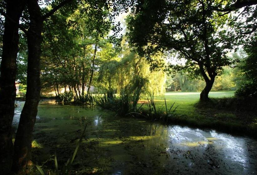 펜션 La Maison Kérès