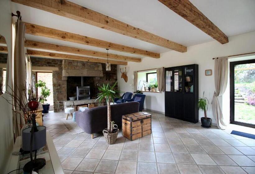 펜션 La Maison Kérès