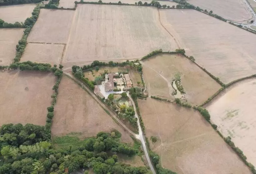 ペンション Logis De La Robliniere