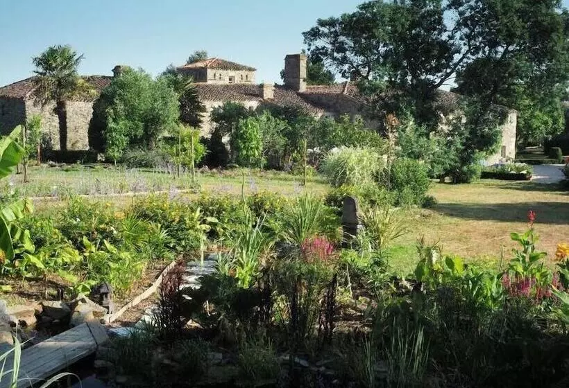 ペンション Logis De La Robliniere