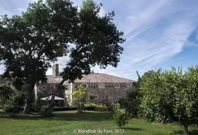 ペンション Logis De La Robliniere