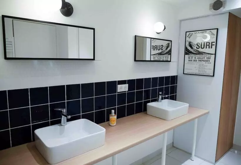 Majatalo Surf Camp Xxix