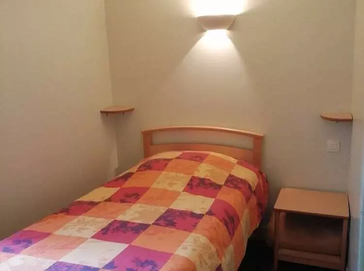 Aamiaismajoitus (B&B) Château Du Bourg