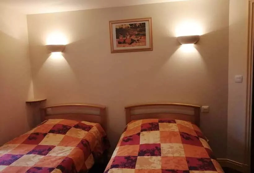 Aamiaismajoitus (B&B) Château Du Bourg