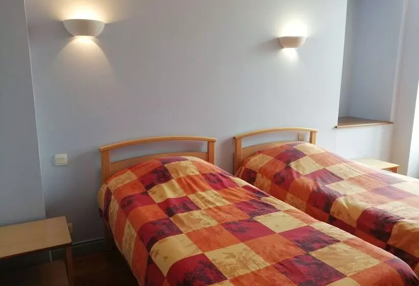 Aamiaismajoitus (B&B) Château Du Bourg