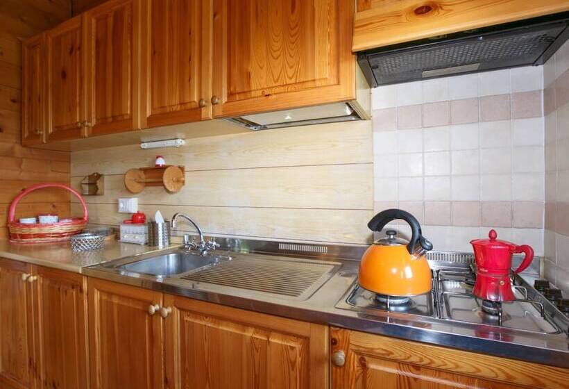 Cozy Cottage In Graffignano Italy With Swimming Pool