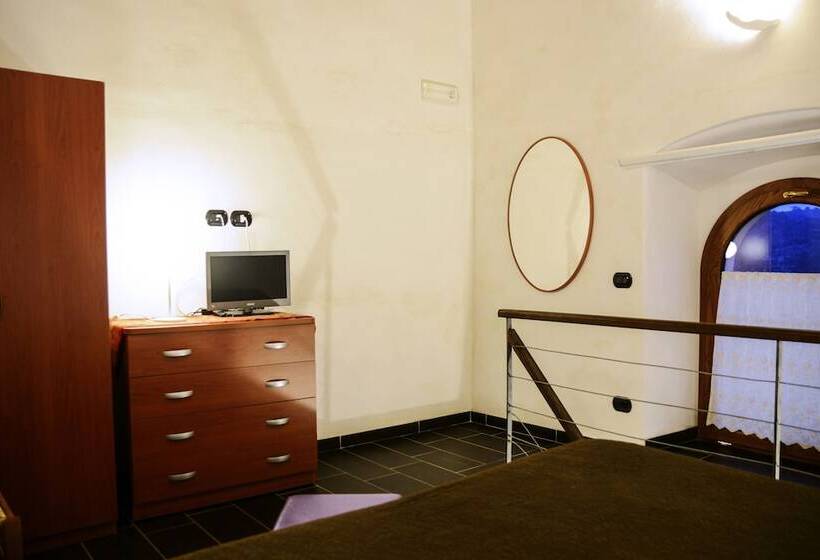 Хостел Palazzo Del Baglivo Cilento Hotel & Spa