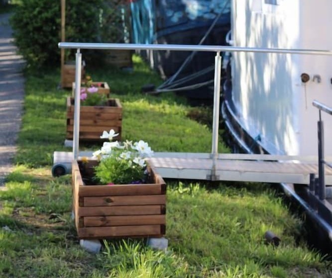 Hotel Gite Péniche Mon Ro