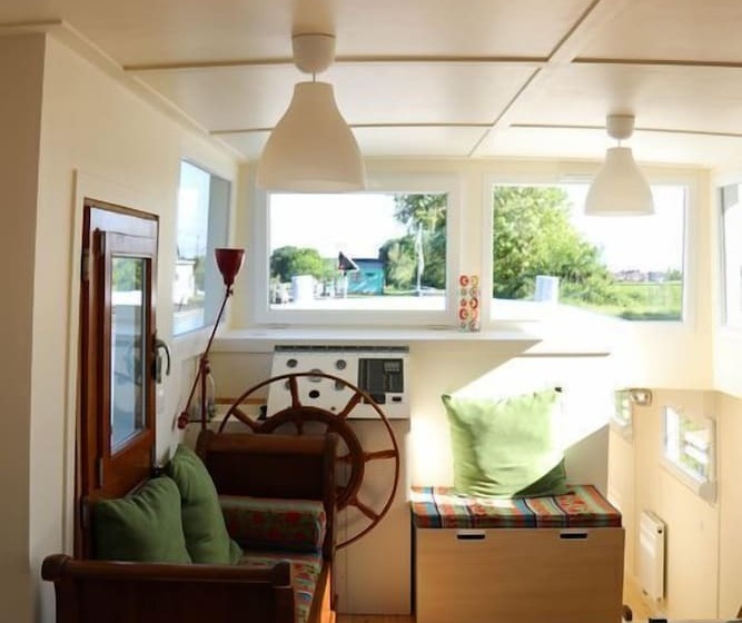 Hotel Gite Péniche Mon Ro