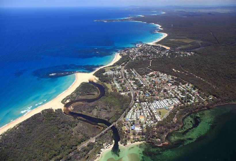 فندق Holiday Haven Swan Lake