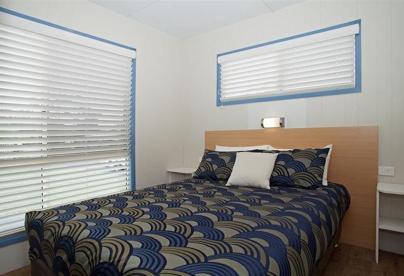 فندق Holiday Haven Swan Lake