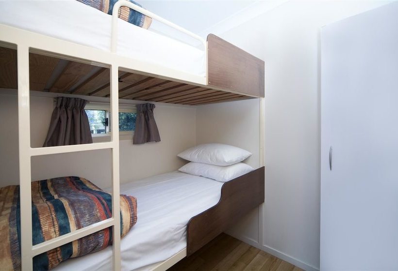 فندق Holiday Haven Swan Lake