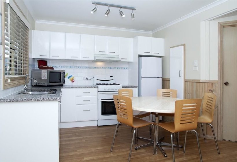 فندق Holiday Haven Swan Lake