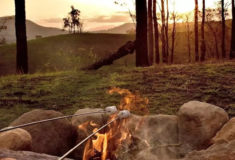 Hotelli Ketchup's Bank Glamping