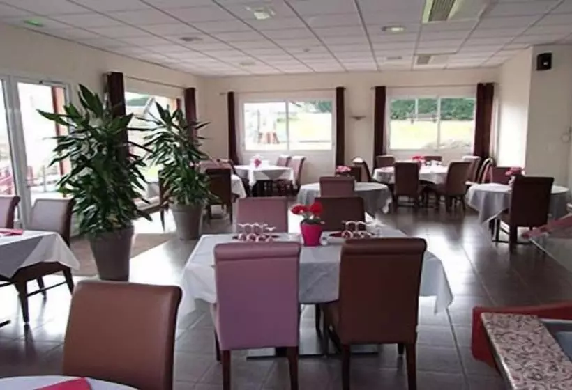 Hotelli L  Escale Halloaise