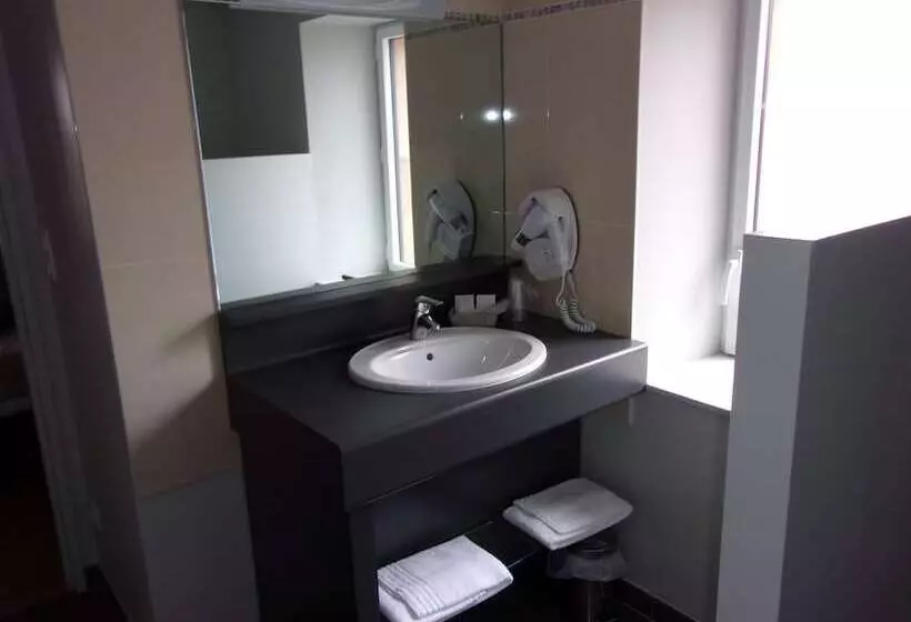 Hotelli L  Escale Halloaise