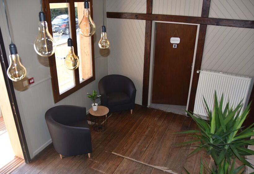 ホテル La Maison D'alice