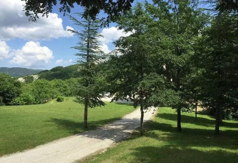 Hotelli Property With Swimming Pool, Spacious Garden, Private Terrace And Views