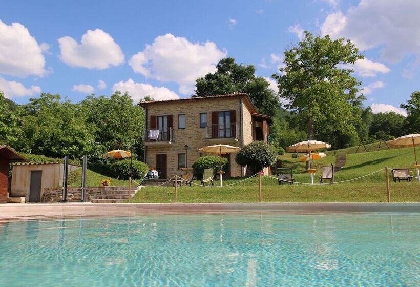 בית מלון כפרי Property With Swimming Pool, Spacious Garden, Private Terrace And Views