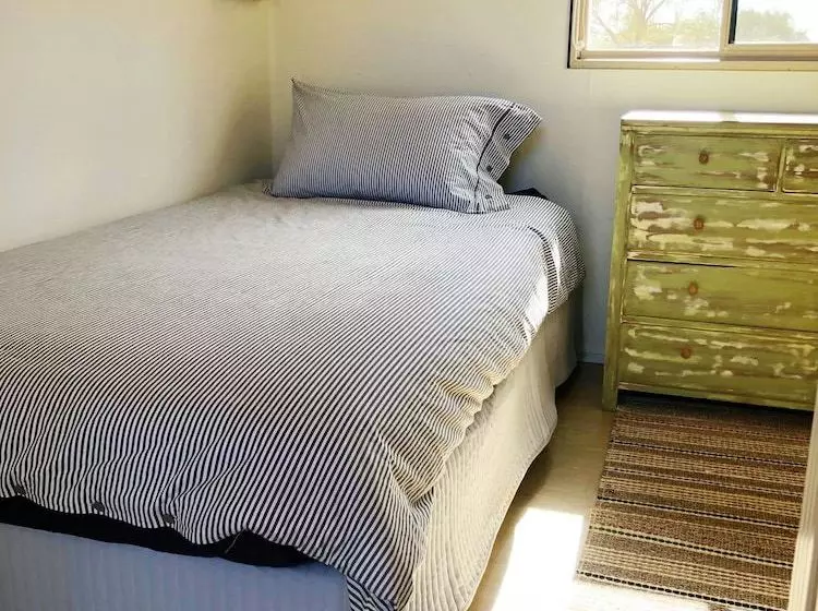 ホテル Wooramel Riverside Retreat  Campground