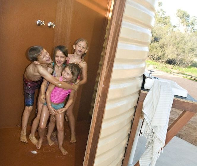 Отель Wooramel Riverside Retreat  Campground