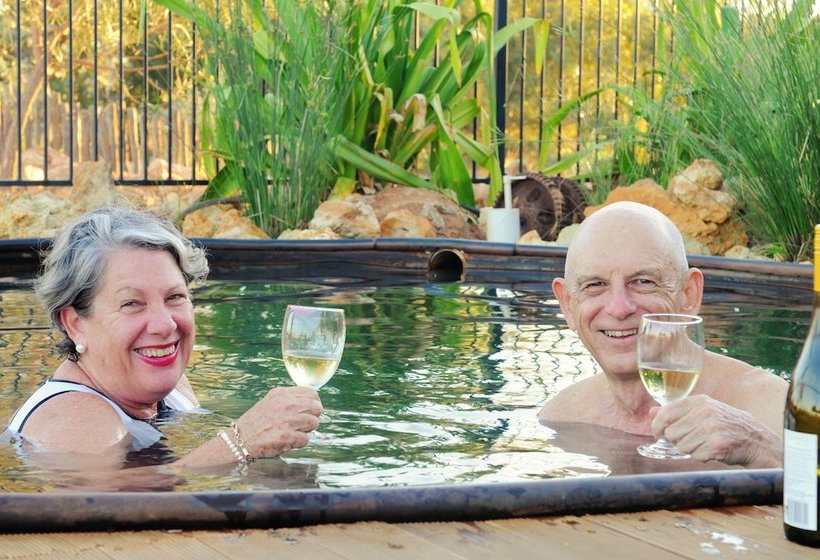 Отель Wooramel Riverside Retreat  Campground