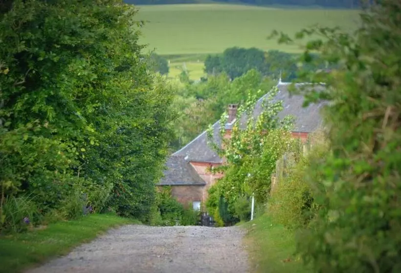 Majatalo Au Mesnil Le Bas Bray