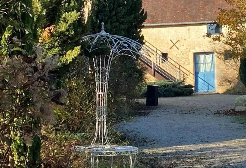 Majatalo Le Domaine De La Cour