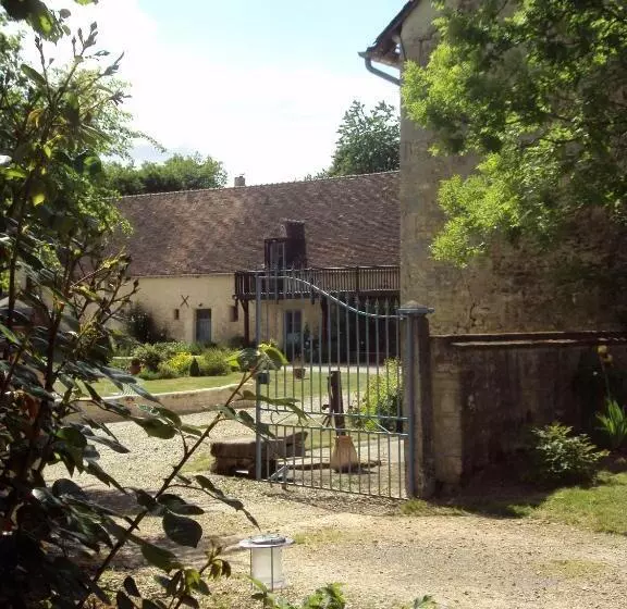 Majatalo Le Domaine De La Cour