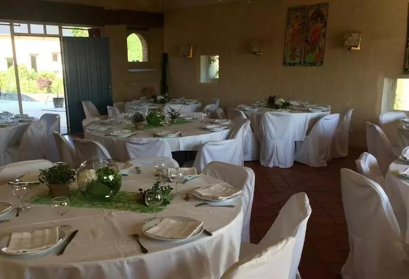 Majatalo Le Domaine De La Cour