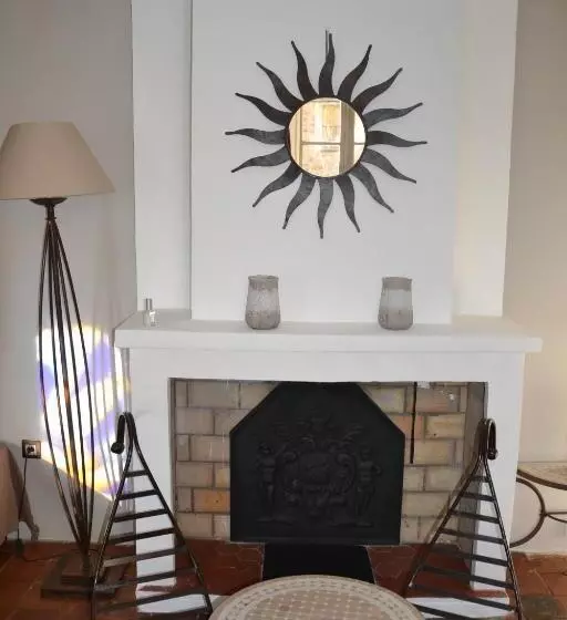 Majatalo Maison Saint Louis Avec Jacuzzi