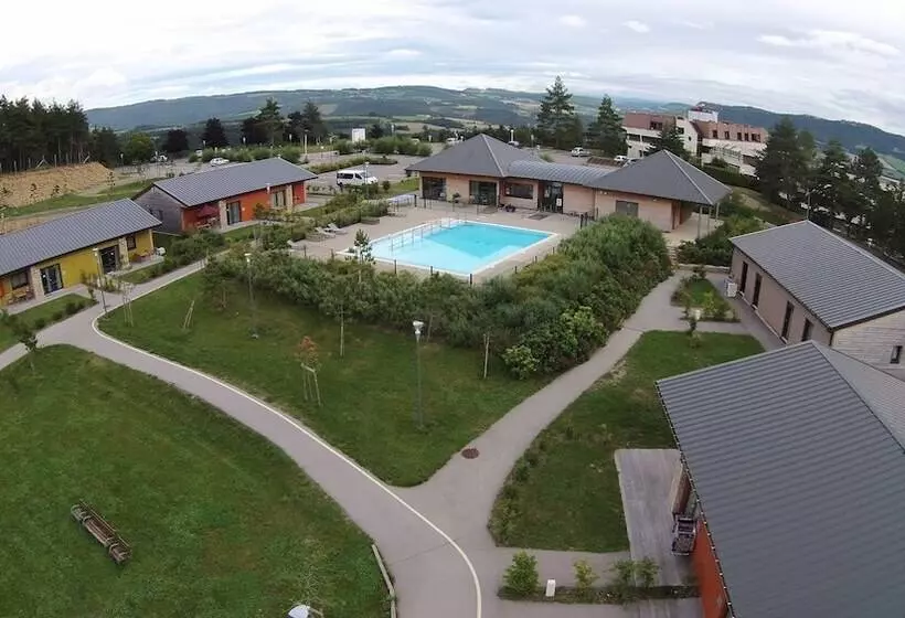 リゾートホテル Village De Gîtes Les Hauts Du Gevaudan